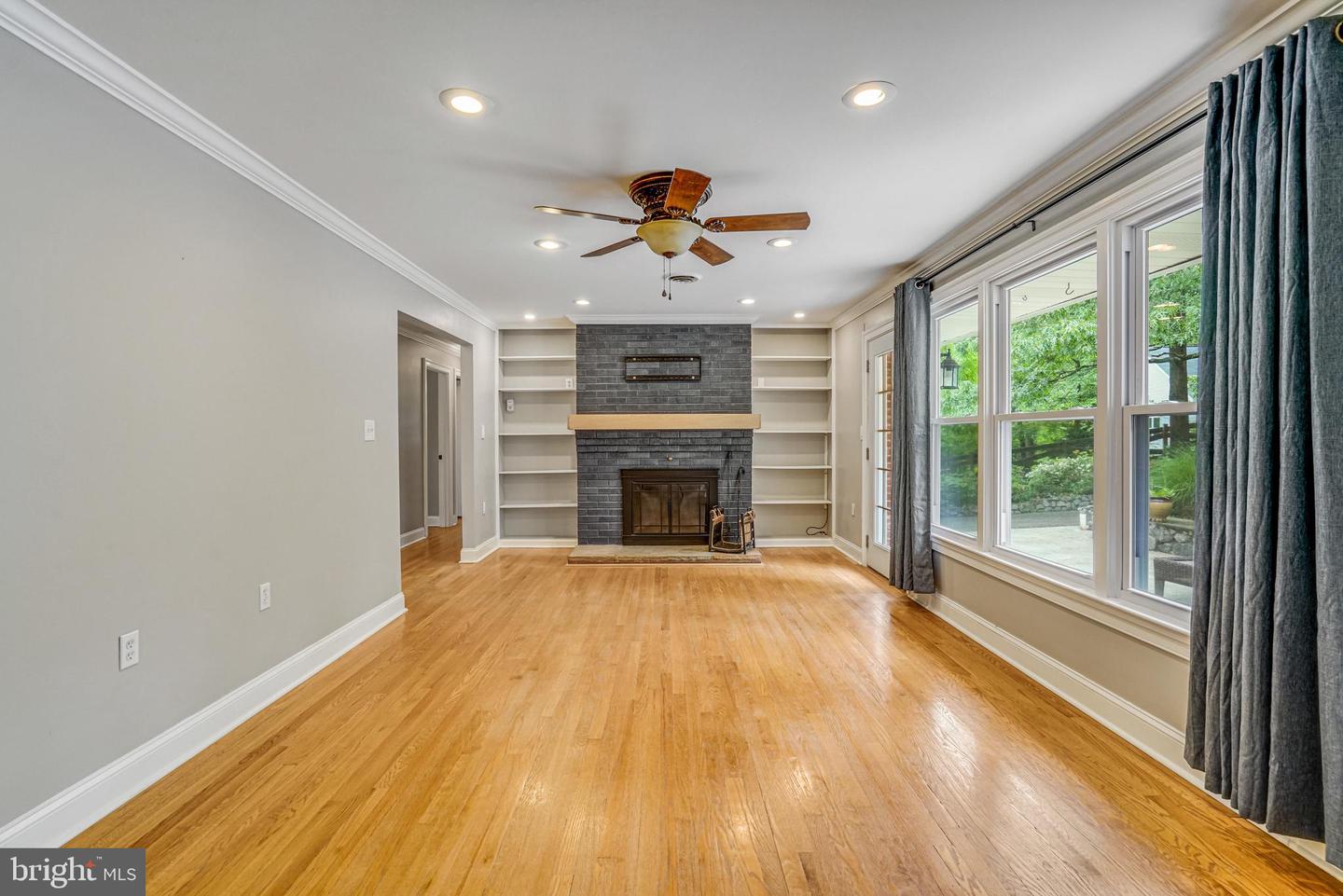 5615 GLENWOOD DR, ALEXANDRIA, Virginia 22310, 3 Bedrooms Bedrooms, ,2 BathroomsBathrooms,Residential,For sale,5615 GLENWOOD DR,VAFX2228736 MLS # VAFX2228736
