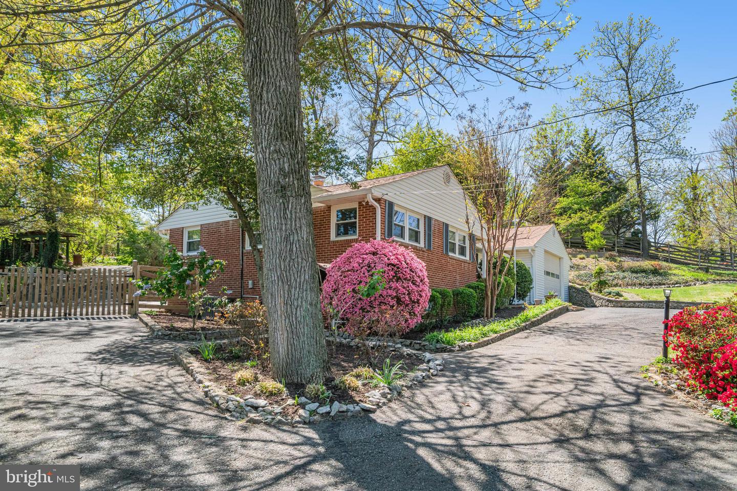 5615 GLENWOOD DR, ALEXANDRIA, Virginia 22310, 3 Bedrooms Bedrooms, ,2 BathroomsBathrooms,Residential,For sale,5615 GLENWOOD DR,VAFX2228736 MLS # VAFX2228736