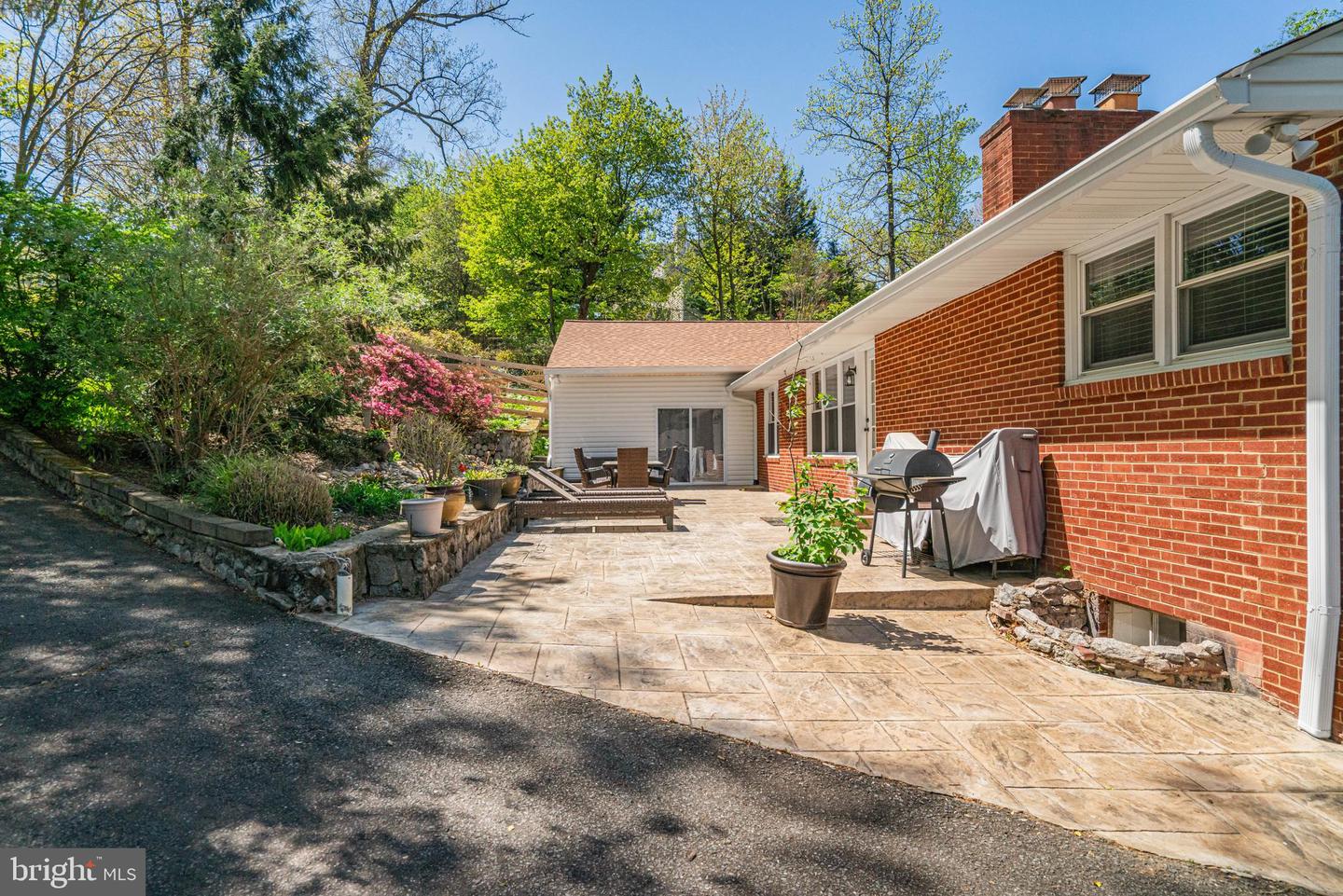 5615 GLENWOOD DR, ALEXANDRIA, Virginia 22310, 3 Bedrooms Bedrooms, ,2 BathroomsBathrooms,Residential,For sale,5615 GLENWOOD DR,VAFX2228736 MLS # VAFX2228736