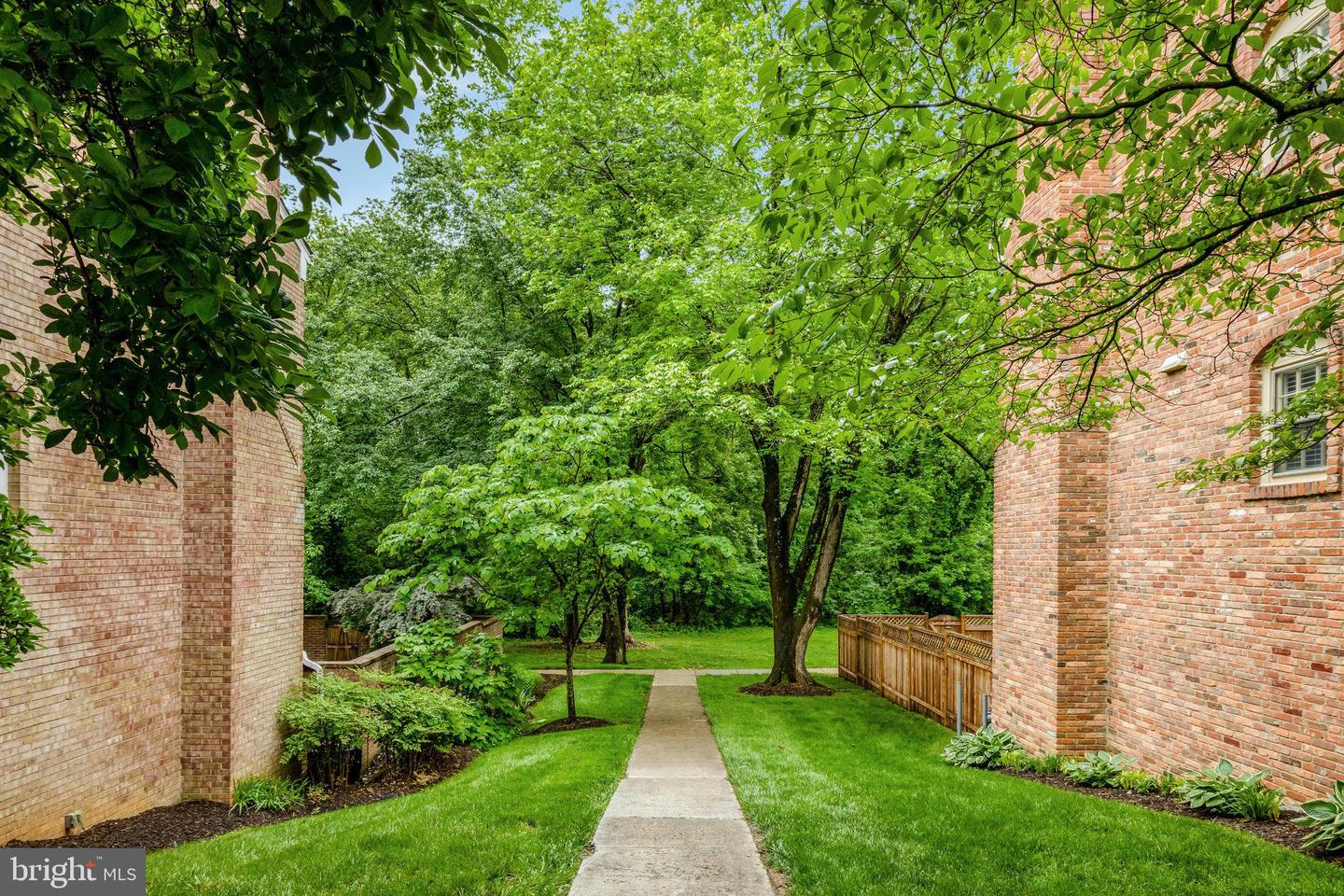 7019 ALICENT PL, MCLEAN, Virginia 22101, 3 Bedrooms Bedrooms, ,2 BathroomsBathrooms,Residential,For sale,7019 ALICENT PL,VAFX2228510 MLS # VAFX2228510