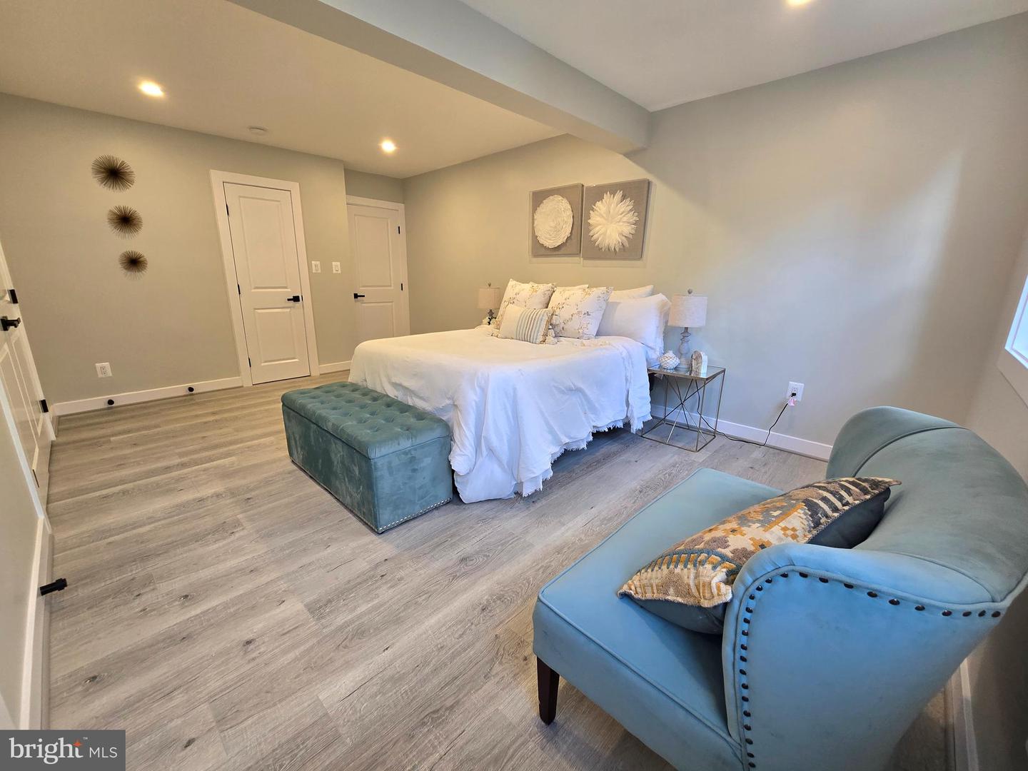 6065 MUNSON HILL RD, FALLS CHURCH, Virginia 22044, 4 Bedrooms Bedrooms, ,2 BathroomsBathrooms,Residential,For sale,6065 MUNSON HILL RD,VAFX2228872 MLS # VAFX2228872