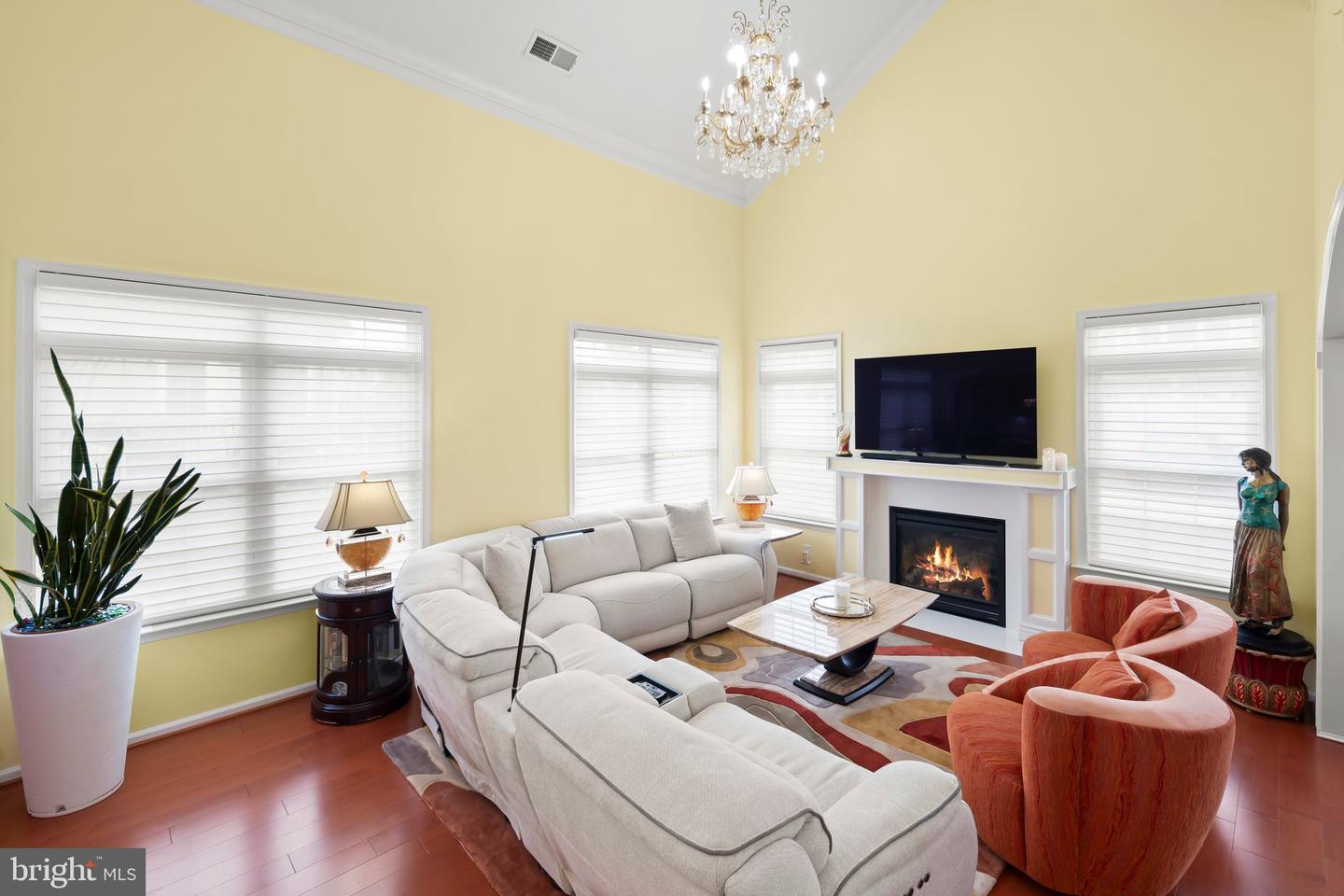 44390 CEDAR HEIGHTS DR, ASHBURN, Virginia 20147, 3 Bedrooms Bedrooms, ,3 BathroomsBathrooms,Residential,For sale,44390 CEDAR HEIGHTS DR,VALO2090746 MLS # VALO2090746