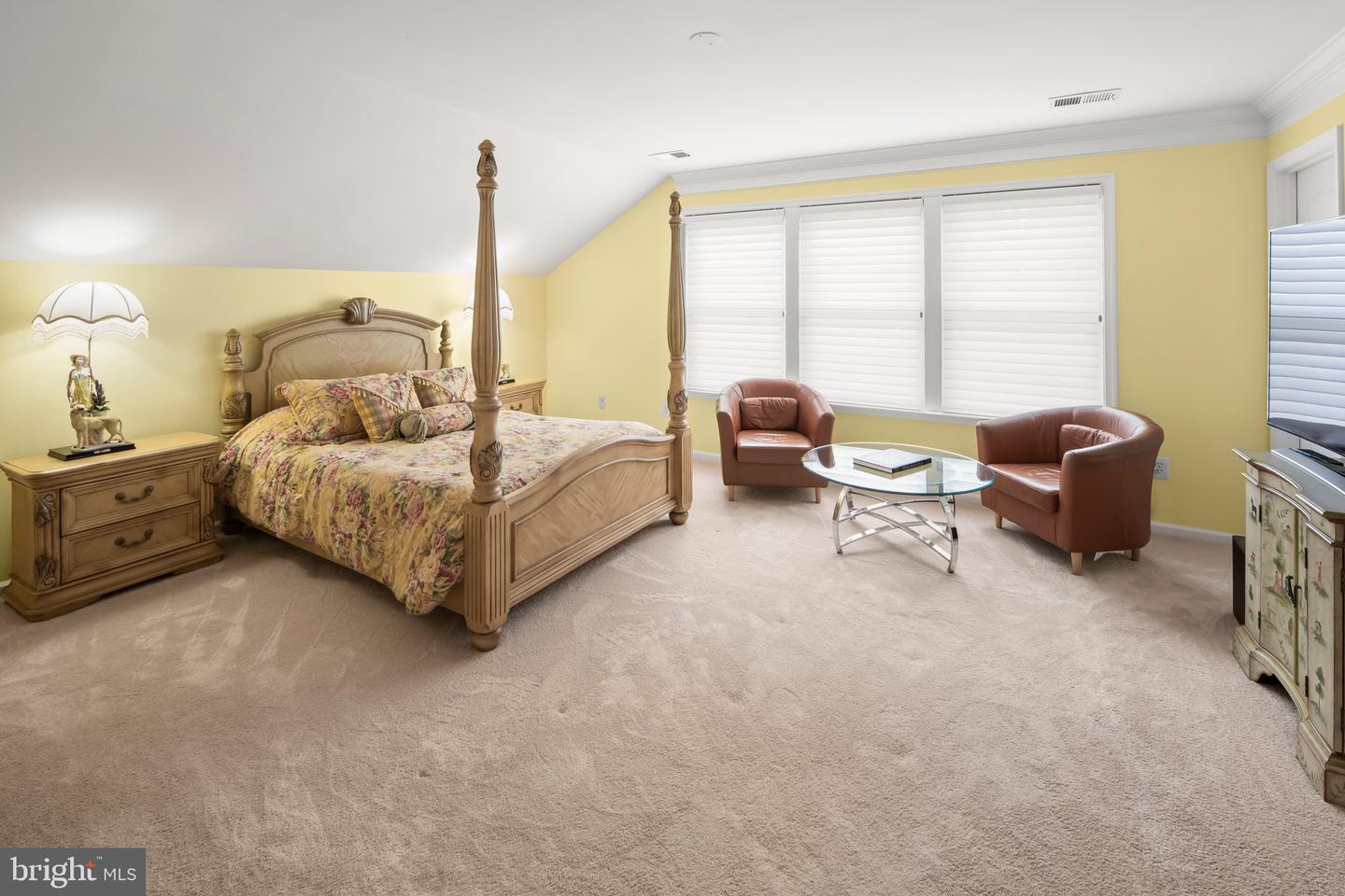 44390 CEDAR HEIGHTS DR, ASHBURN, Virginia 20147, 3 Bedrooms Bedrooms, ,3 BathroomsBathrooms,Residential,For sale,44390 CEDAR HEIGHTS DR,VALO2090746 MLS # VALO2090746