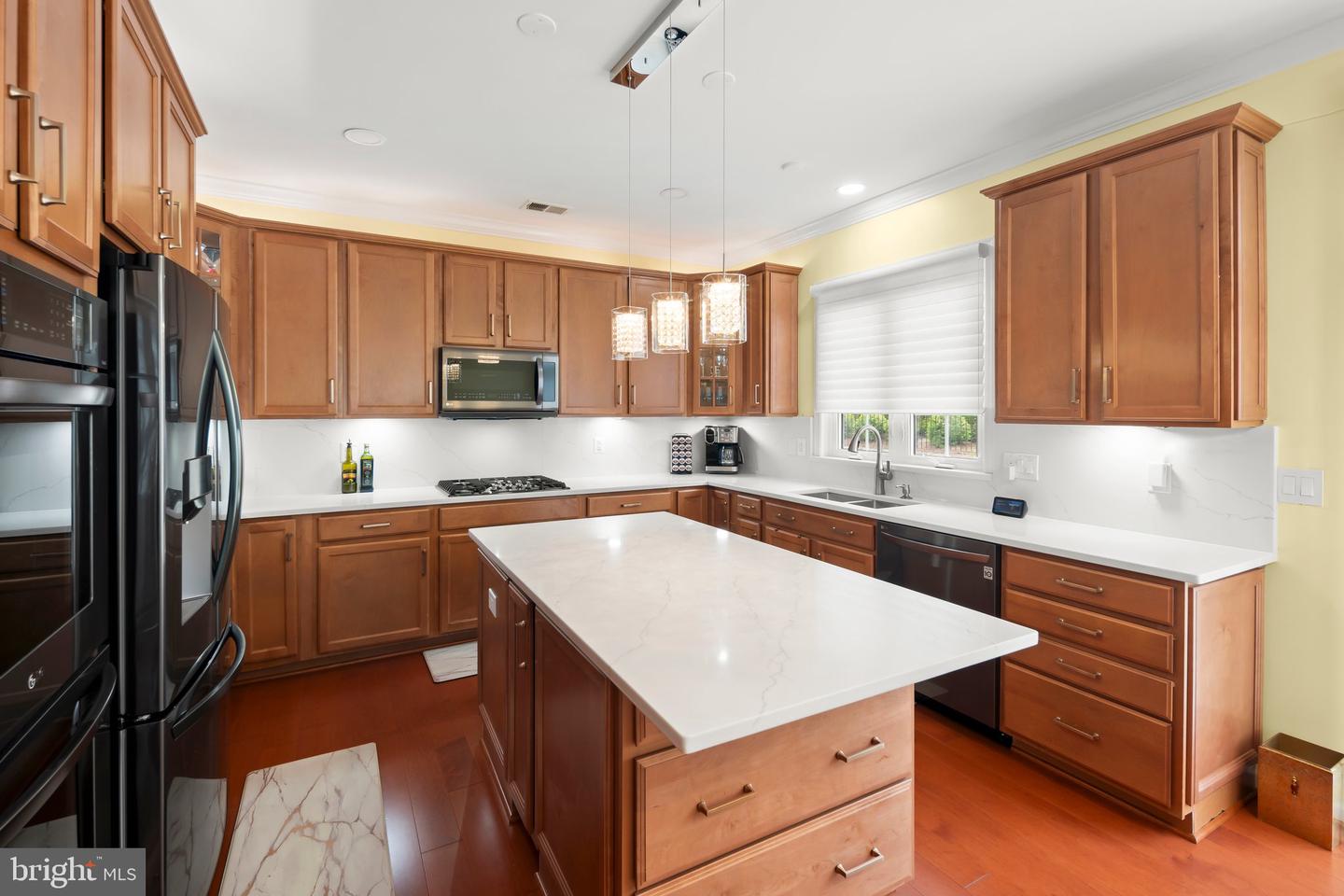 44390 CEDAR HEIGHTS DR, ASHBURN, Virginia 20147, 3 Bedrooms Bedrooms, ,3 BathroomsBathrooms,Residential,For sale,44390 CEDAR HEIGHTS DR,VALO2090746 MLS # VALO2090746