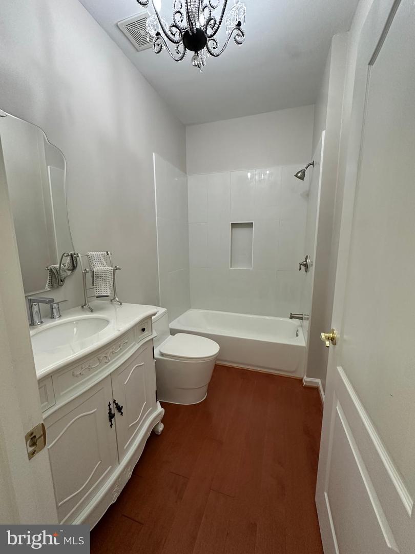 44390 CEDAR HEIGHTS DR, ASHBURN, Virginia 20147, 3 Bedrooms Bedrooms, ,3 BathroomsBathrooms,Residential,For sale,44390 CEDAR HEIGHTS DR,VALO2090746 MLS # VALO2090746