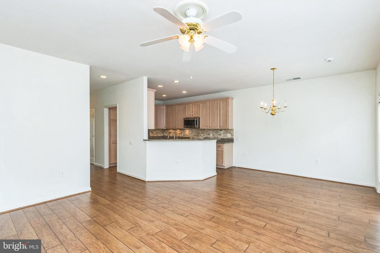 1 ASHLAND CIR, FREDERICKSBURG, Virginia 22406, 2 Bedrooms Bedrooms, ,2 BathroomsBathrooms,Residential,For sale,1 ASHLAND CIR,VAST2037104 MLS # VAST2037104