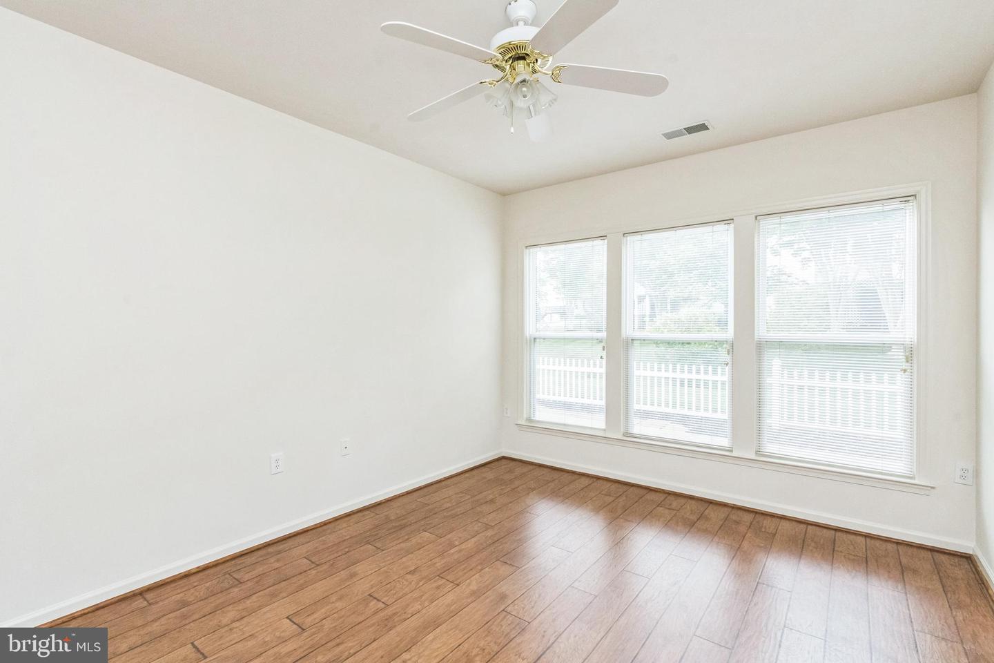 1 ASHLAND CIR, FREDERICKSBURG, Virginia 22406, 2 Bedrooms Bedrooms, ,2 BathroomsBathrooms,Residential,For sale,1 ASHLAND CIR,VAST2037104 MLS # VAST2037104