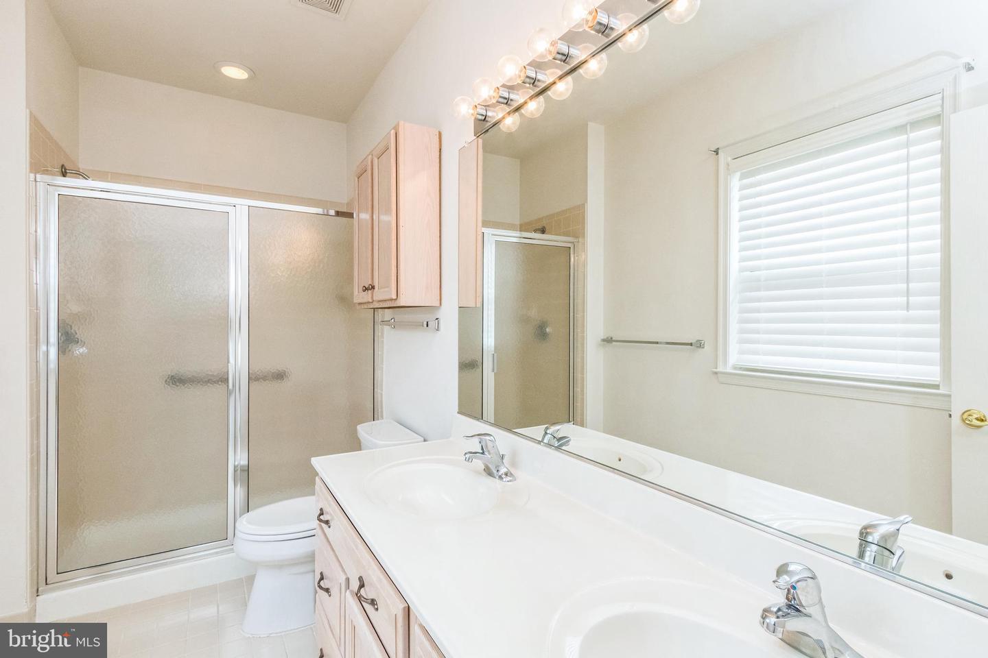 1 ASHLAND CIR, FREDERICKSBURG, Virginia 22406, 2 Bedrooms Bedrooms, ,2 BathroomsBathrooms,Residential,For sale,1 ASHLAND CIR,VAST2037104 MLS # VAST2037104