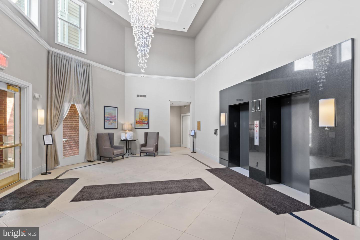 1625 INTERNATIONAL DR #402, MCLEAN, Virginia 22102, 2 Bedrooms Bedrooms, ,2 BathroomsBathrooms,Residential,For sale,1625 INTERNATIONAL DR #402,VAFX2229918 MLS # VAFX2229918
