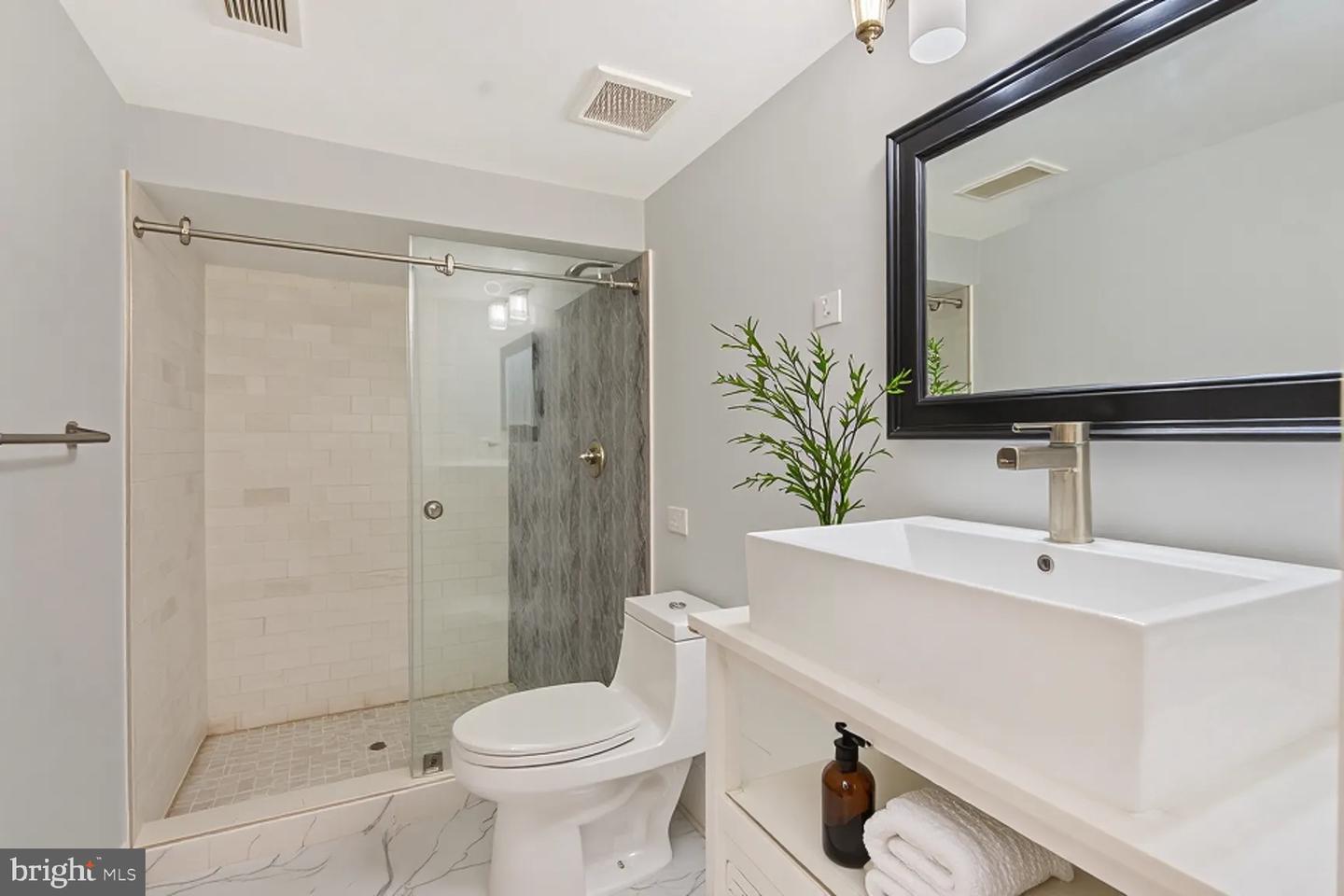 4931 4TH ST NW, WASHINGTON, District Of Columbia 20011, 5 Bedrooms Bedrooms, ,3 BathroomsBathrooms,Residential,For sale,4931 4TH ST NW,DCDC2192150 MLS # DCDC2192150
