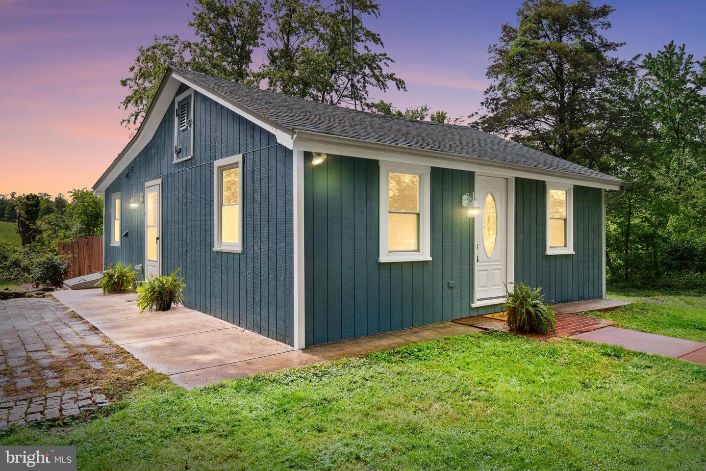 39223 E COLONIAL HWY E, HAMILTON, Virginia 20158, 2 Bedrooms Bedrooms, ,1 BathroomBathrooms,Residential,For sale,39223 E COLONIAL HWY E,VALO2092188 MLS # VALO2092188