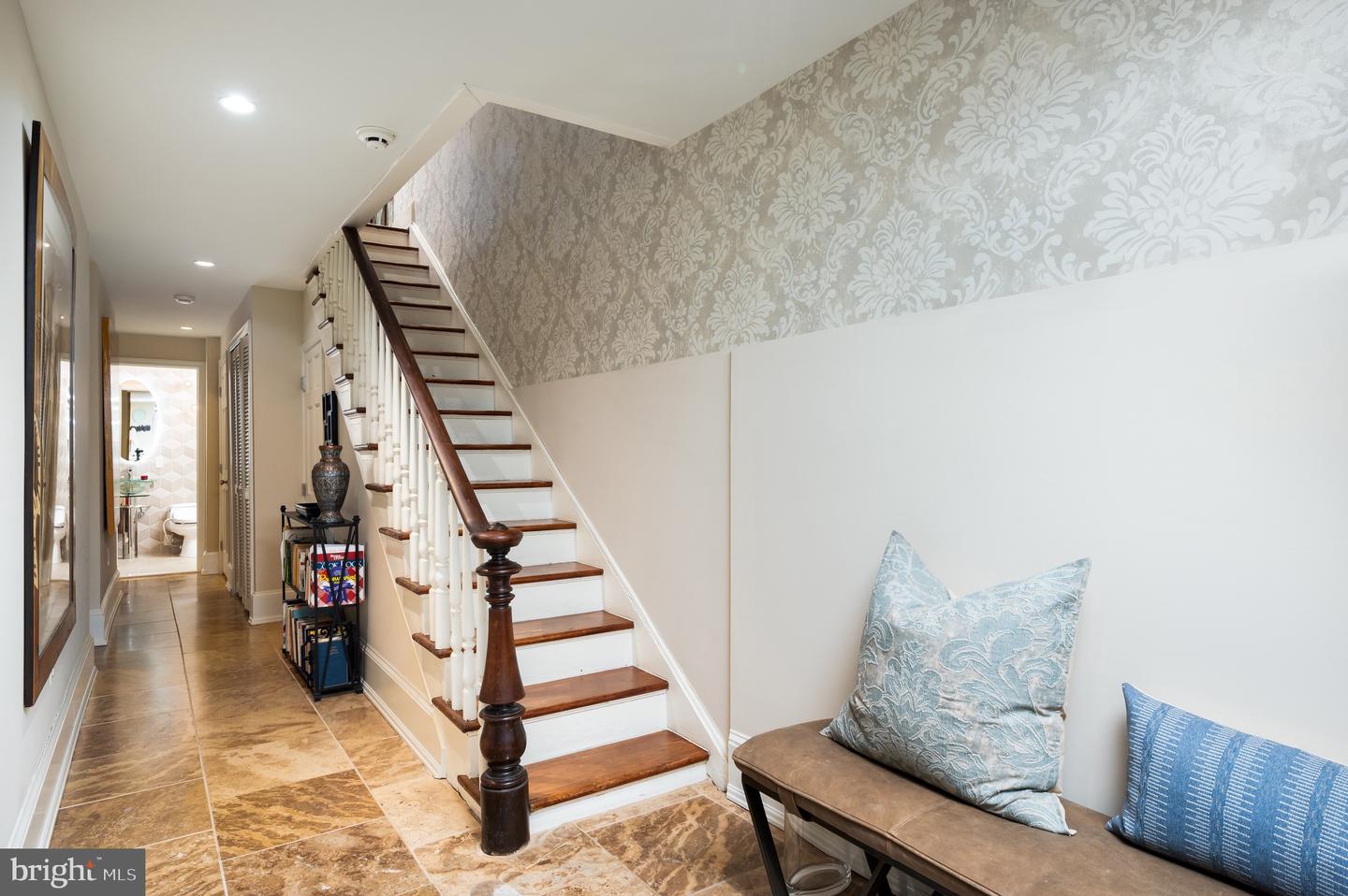 1335 VERMONT AVE NW, WASHINGTON, District Of Columbia 20005, 3 Bedrooms Bedrooms, ,3 BathroomsBathrooms,Residential,For sale,1335 VERMONT AVE NW,DCDC2191792 MLS # DCDC2191792