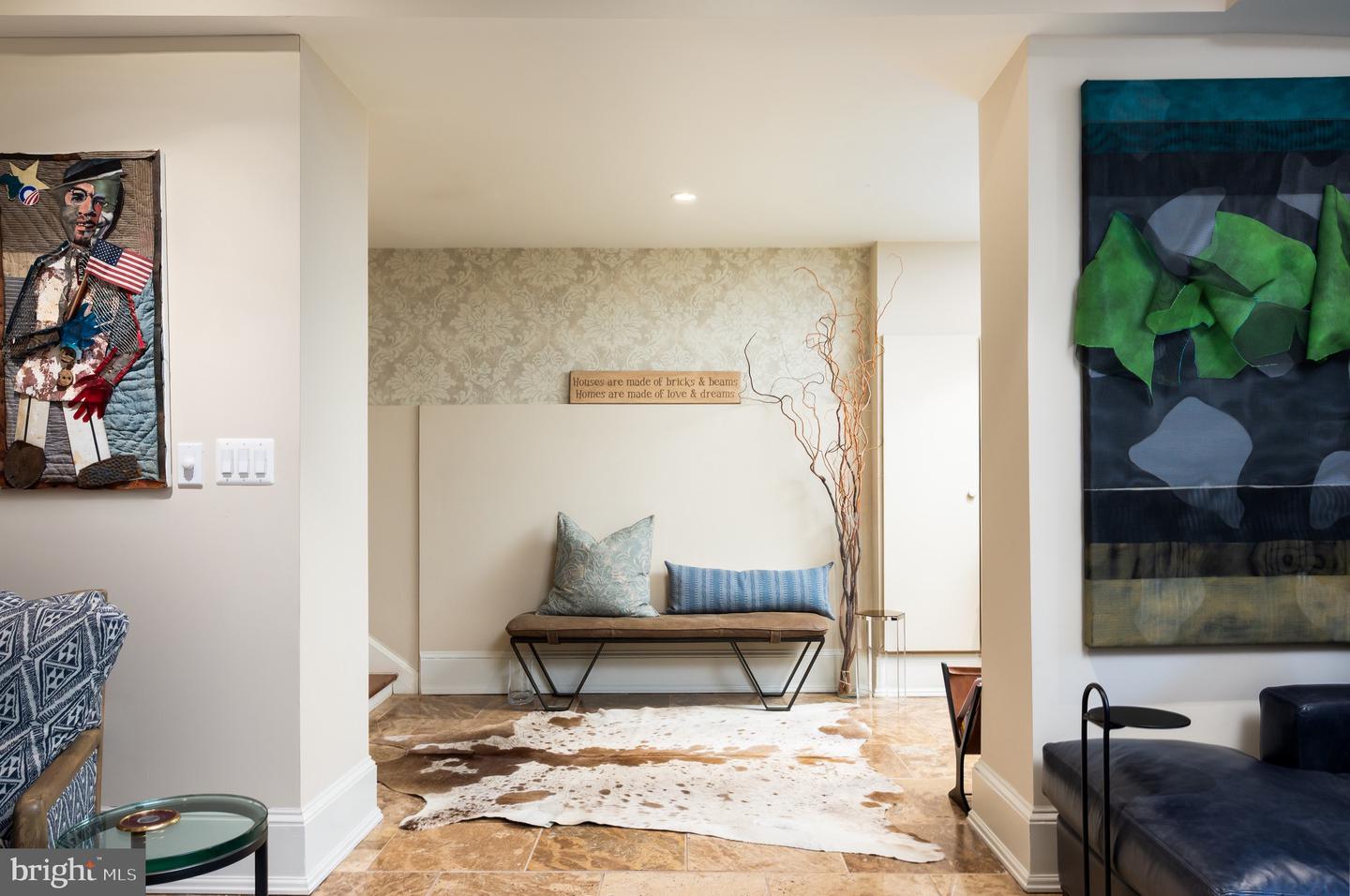1335 VERMONT AVE NW, WASHINGTON, District Of Columbia 20005, 3 Bedrooms Bedrooms, ,3 BathroomsBathrooms,Residential,For sale,1335 VERMONT AVE NW,DCDC2191792 MLS # DCDC2191792