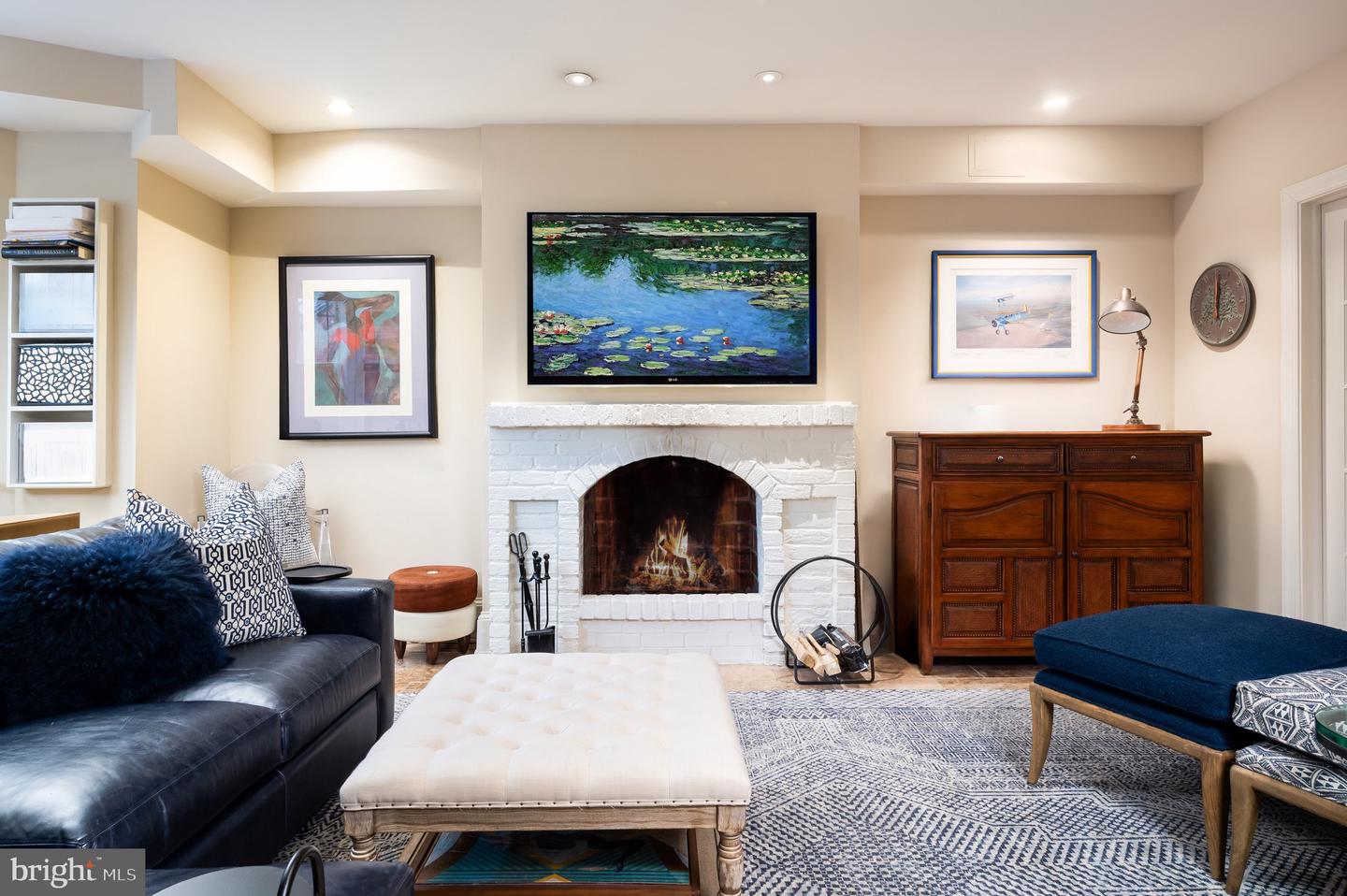 1335 VERMONT AVE NW, WASHINGTON, District Of Columbia 20005, 3 Bedrooms Bedrooms, ,3 BathroomsBathrooms,Residential,For sale,1335 VERMONT AVE NW,DCDC2191792 MLS # DCDC2191792