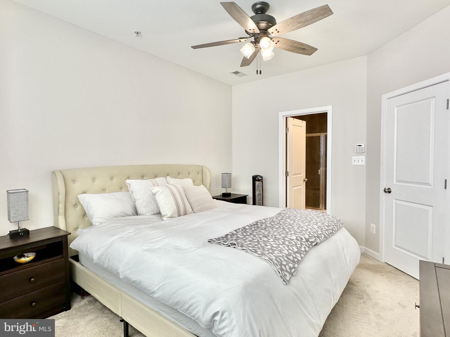2995 ESKRIDGE RD, FAIRFAX, Virginia 22031, 3 Bedrooms Bedrooms, ,3 BathroomsBathrooms,Residential,For sale,2995 ESKRIDGE RD,VAFX2230598 MLS # VAFX2230598