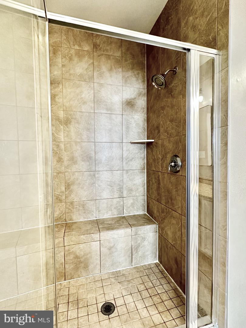 2995 ESKRIDGE RD, FAIRFAX, Virginia 22031, 3 Bedrooms Bedrooms, ,3 BathroomsBathrooms,Residential,For sale,2995 ESKRIDGE RD,VAFX2230598 MLS # VAFX2230598