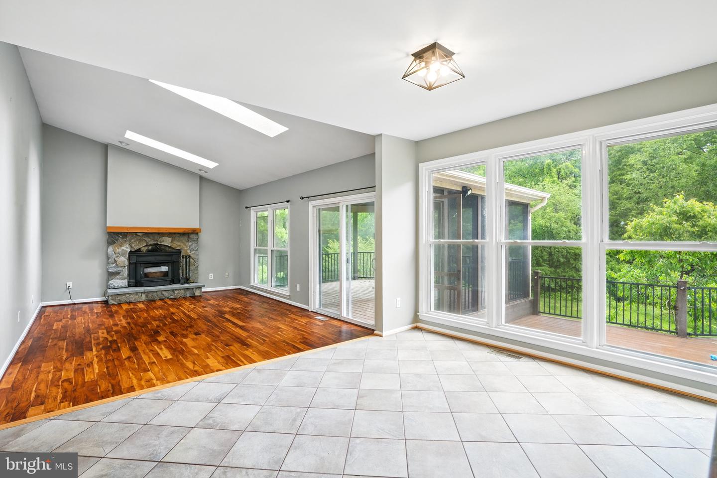 6759 BRONZE POST RD, CENTREVILLE, Virginia 20121, 4 Bedrooms Bedrooms, ,3 BathroomsBathrooms,Residential,For sale,6759 BRONZE POST RD,VAFX2230700 MLS # VAFX2230700