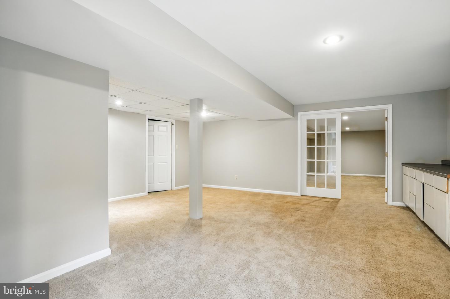 6759 BRONZE POST RD, CENTREVILLE, Virginia 20121, 4 Bedrooms Bedrooms, ,3 BathroomsBathrooms,Residential,For sale,6759 BRONZE POST RD,VAFX2230700 MLS # VAFX2230700