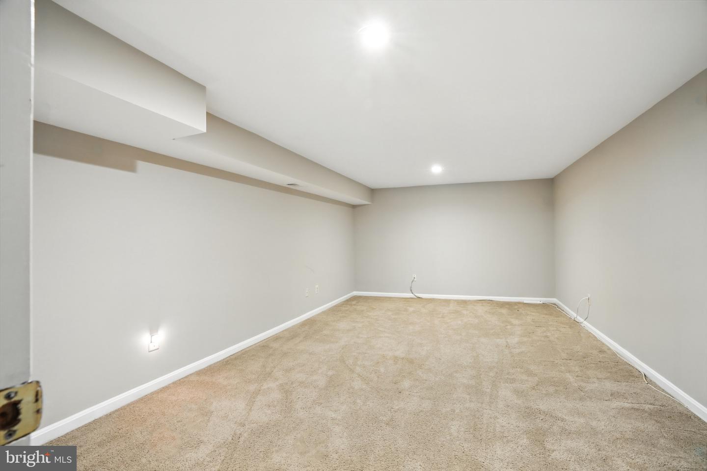 6759 BRONZE POST RD, CENTREVILLE, Virginia 20121, 4 Bedrooms Bedrooms, ,3 BathroomsBathrooms,Residential,For sale,6759 BRONZE POST RD,VAFX2230700 MLS # VAFX2230700