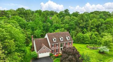 6759 BRONZE POST RD, CENTREVILLE, Virginia 20121, 4 Bedrooms Bedrooms, ,3 BathroomsBathrooms,Residential,For sale,6759 BRONZE POST RD,VAFX2230700 MLS # VAFX2230700