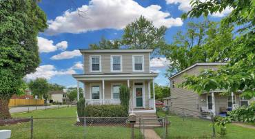 1113 DIXON ST, FREDERICKSBURG, Virginia 22401, 2 Bedrooms Bedrooms, ,2 BathroomsBathrooms,Residential,For sale,1113 DIXON ST,VAFB2007920 MLS # VAFB2007920