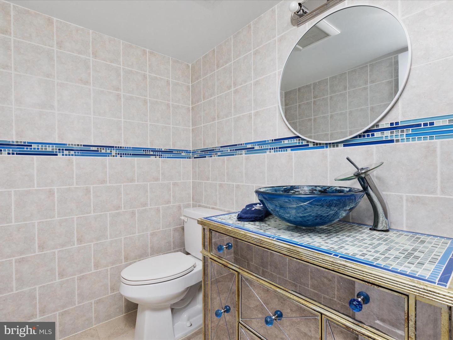 1519 N CHAMBLISS ST, ALEXANDRIA, Virginia 22312, 5 Bedrooms Bedrooms, ,3 BathroomsBathrooms,Residential,For sale,1519 N CHAMBLISS ST,VAAX2043804 MLS # VAAX2043804