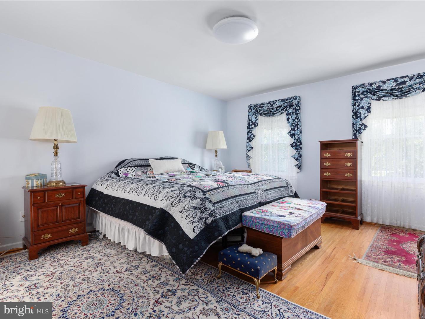 1519 N CHAMBLISS ST, ALEXANDRIA, Virginia 22312, 5 Bedrooms Bedrooms, ,3 BathroomsBathrooms,Residential,For sale,1519 N CHAMBLISS ST,VAAX2043804 MLS # VAAX2043804