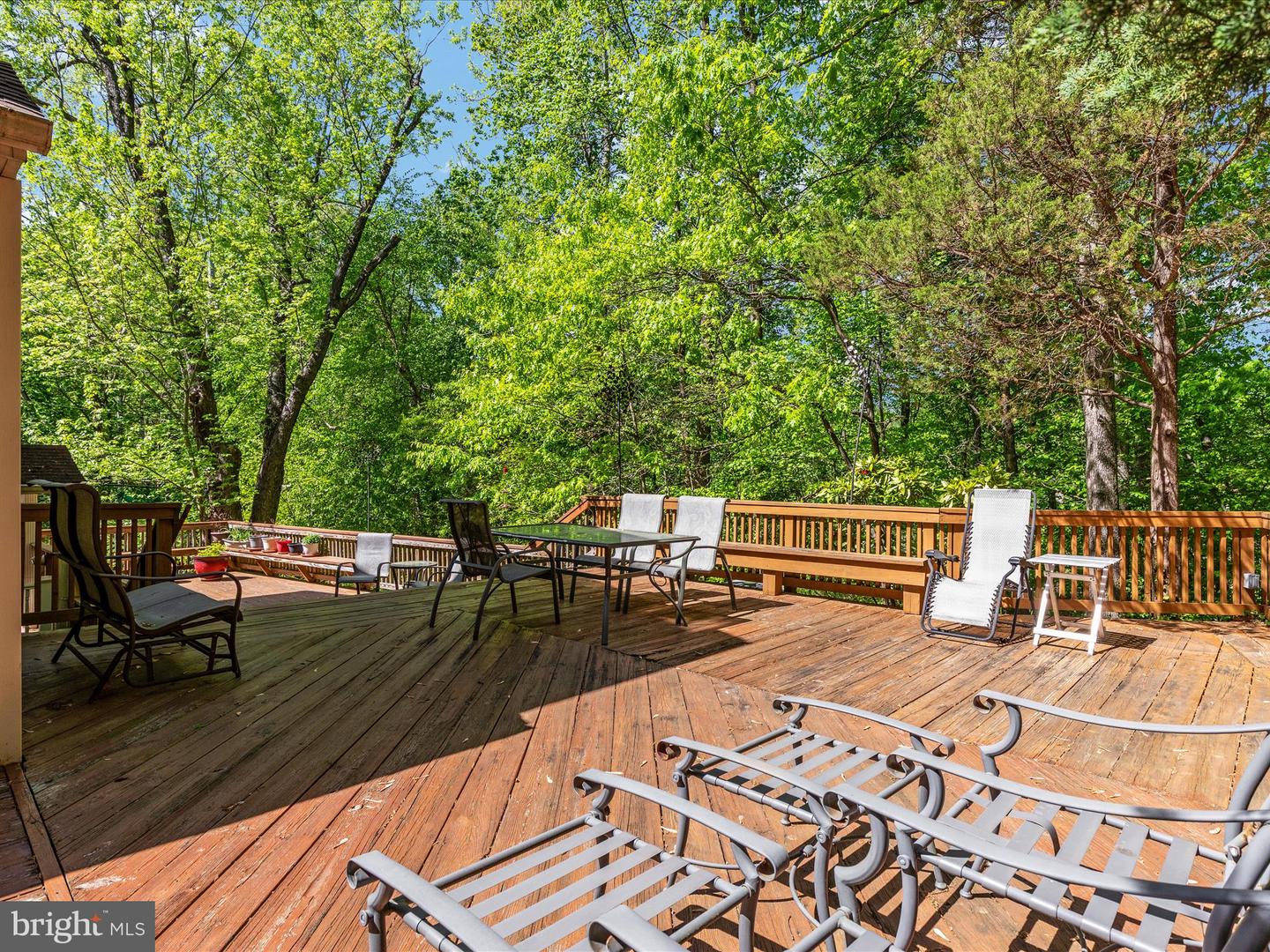 1519 N CHAMBLISS ST, ALEXANDRIA, Virginia 22312, 5 Bedrooms Bedrooms, ,3 BathroomsBathrooms,Residential,For sale,1519 N CHAMBLISS ST,VAAX2043804 MLS # VAAX2043804