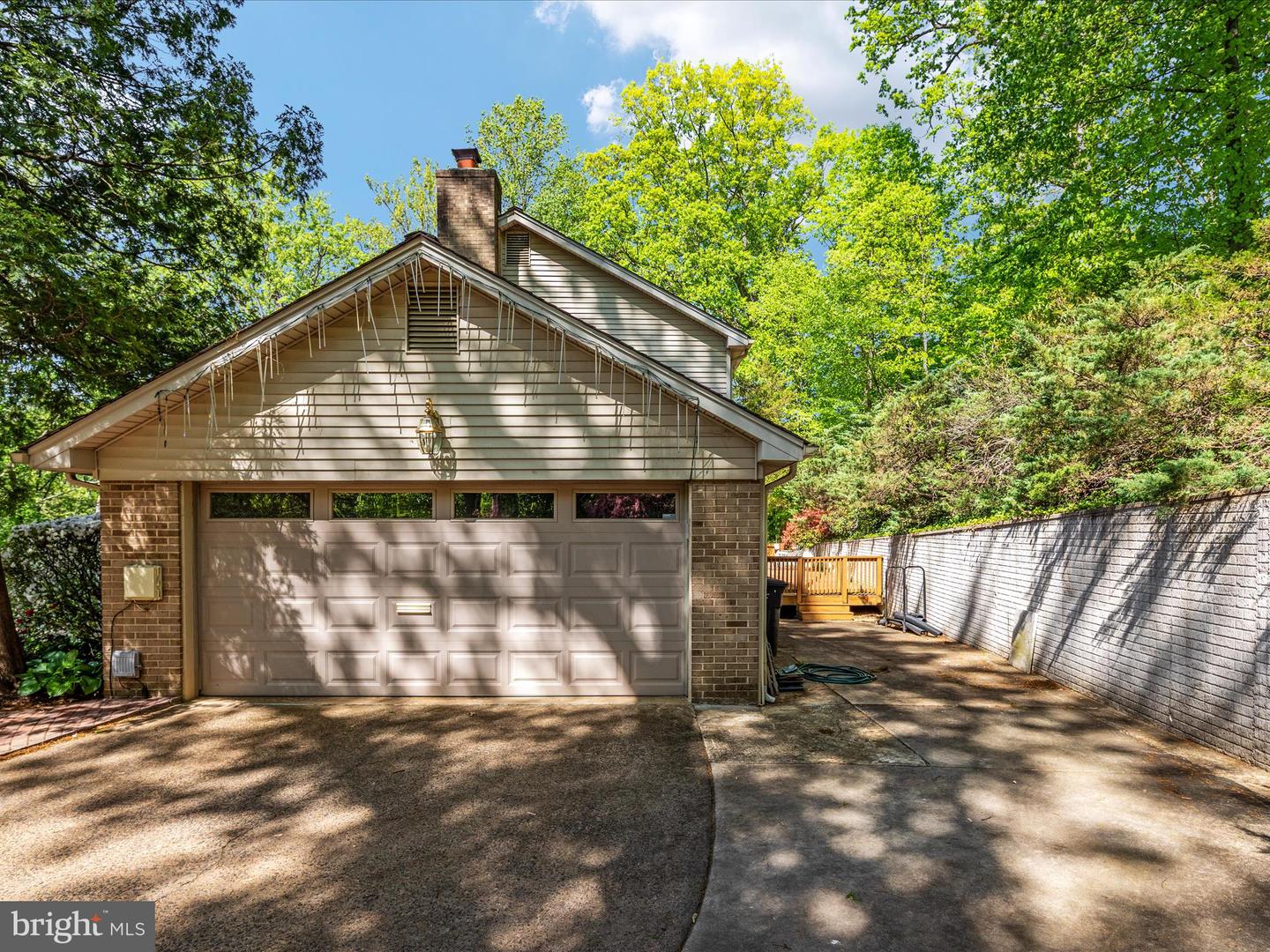 1519 N CHAMBLISS ST, ALEXANDRIA, Virginia 22312, 5 Bedrooms Bedrooms, ,3 BathroomsBathrooms,Residential,For sale,1519 N CHAMBLISS ST,VAAX2043804 MLS # VAAX2043804