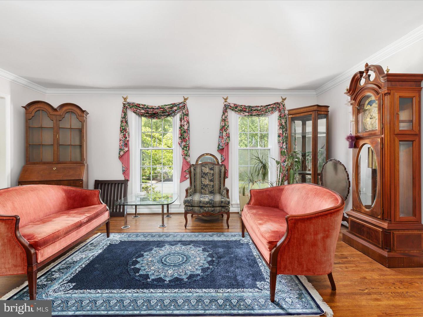 1519 N CHAMBLISS ST, ALEXANDRIA, Virginia 22312, 5 Bedrooms Bedrooms, ,3 BathroomsBathrooms,Residential,For sale,1519 N CHAMBLISS ST,VAAX2043804 MLS # VAAX2043804