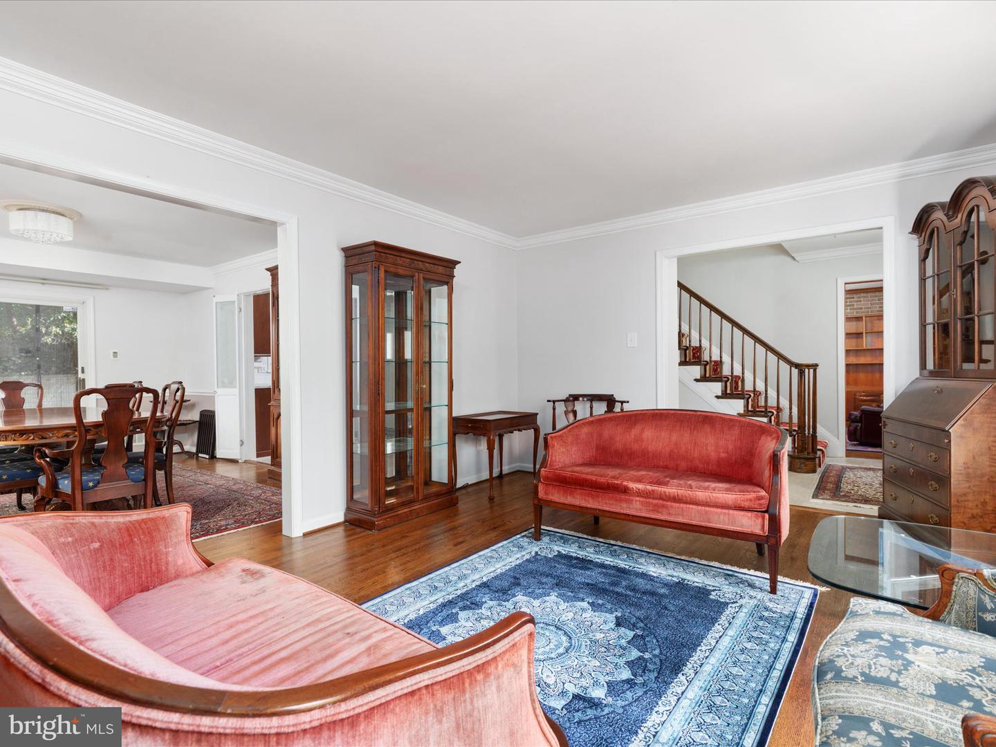 1519 N CHAMBLISS ST, ALEXANDRIA, Virginia 22312, 5 Bedrooms Bedrooms, ,3 BathroomsBathrooms,Residential,For sale,1519 N CHAMBLISS ST,VAAX2043804 MLS # VAAX2043804