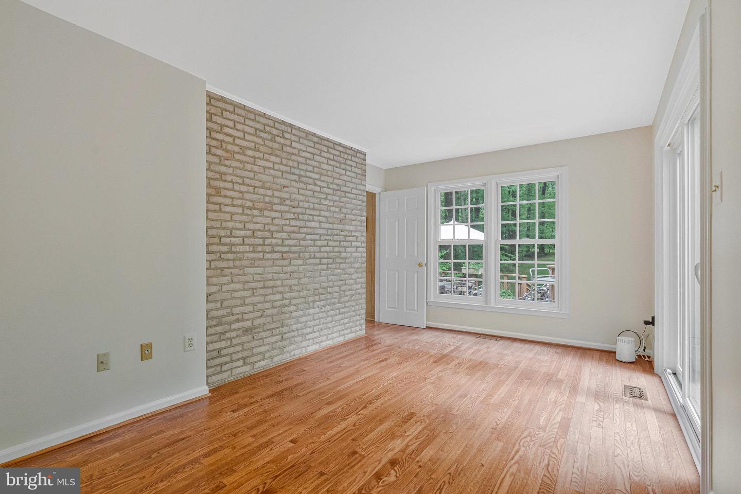 10606 CANTERBERRY RD, FAIRFAX STATION, Virginia 22039, 4 Bedrooms Bedrooms, ,3 BathroomsBathrooms,Residential,For sale,10606 CANTERBERRY RD,VAFX2232144 MLS # VAFX2232144