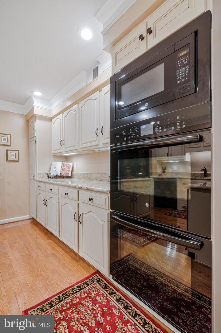 10606 CANTERBERRY RD, FAIRFAX STATION, Virginia 22039, 4 Bedrooms Bedrooms, ,3 BathroomsBathrooms,Residential,For sale,10606 CANTERBERRY RD,VAFX2232144 MLS # VAFX2232144