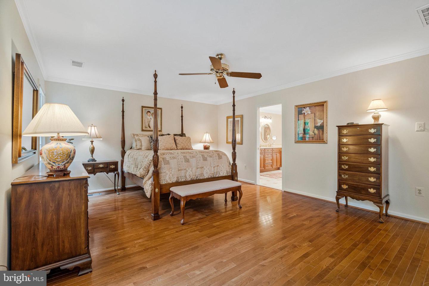 10606 CANTERBERRY RD, FAIRFAX STATION, Virginia 22039, 4 Bedrooms Bedrooms, ,3 BathroomsBathrooms,Residential,For sale,10606 CANTERBERRY RD,VAFX2232144 MLS # VAFX2232144