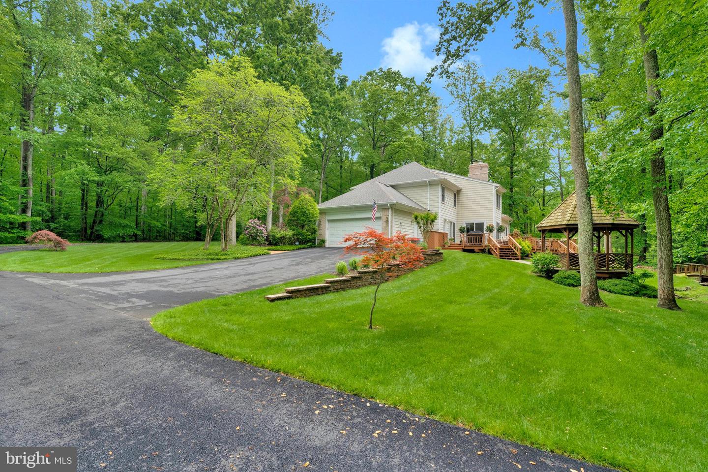 10606 CANTERBERRY RD, FAIRFAX STATION, Virginia 22039, 4 Bedrooms Bedrooms, ,3 BathroomsBathrooms,Residential,For sale,10606 CANTERBERRY RD,VAFX2232144 MLS # VAFX2232144