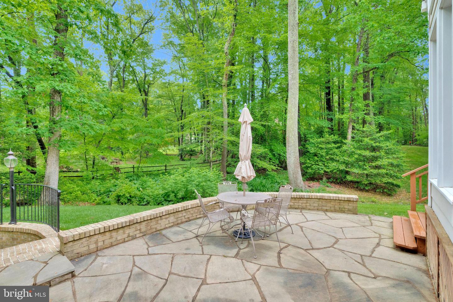 10606 CANTERBERRY RD, FAIRFAX STATION, Virginia 22039, 4 Bedrooms Bedrooms, ,3 BathroomsBathrooms,Residential,For sale,10606 CANTERBERRY RD,VAFX2232144 MLS # VAFX2232144