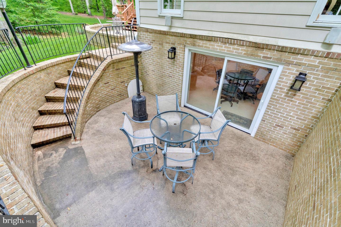 10606 CANTERBERRY RD, FAIRFAX STATION, Virginia 22039, 4 Bedrooms Bedrooms, ,3 BathroomsBathrooms,Residential,For sale,10606 CANTERBERRY RD,VAFX2232144 MLS # VAFX2232144