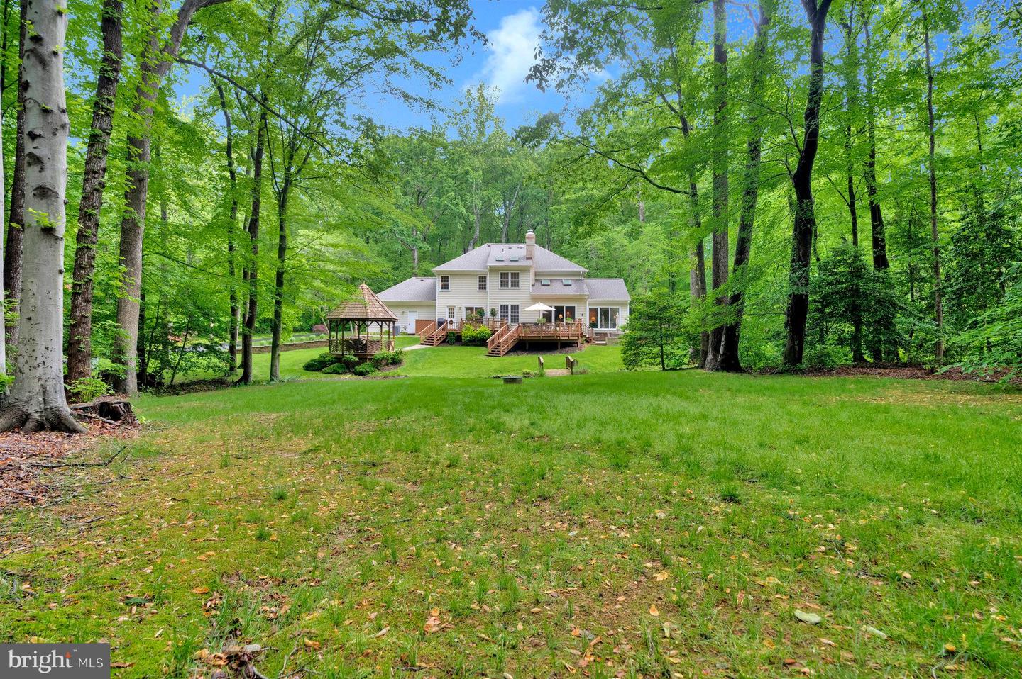 10606 CANTERBERRY RD, FAIRFAX STATION, Virginia 22039, 4 Bedrooms Bedrooms, ,3 BathroomsBathrooms,Residential,For sale,10606 CANTERBERRY RD,VAFX2232144 MLS # VAFX2232144