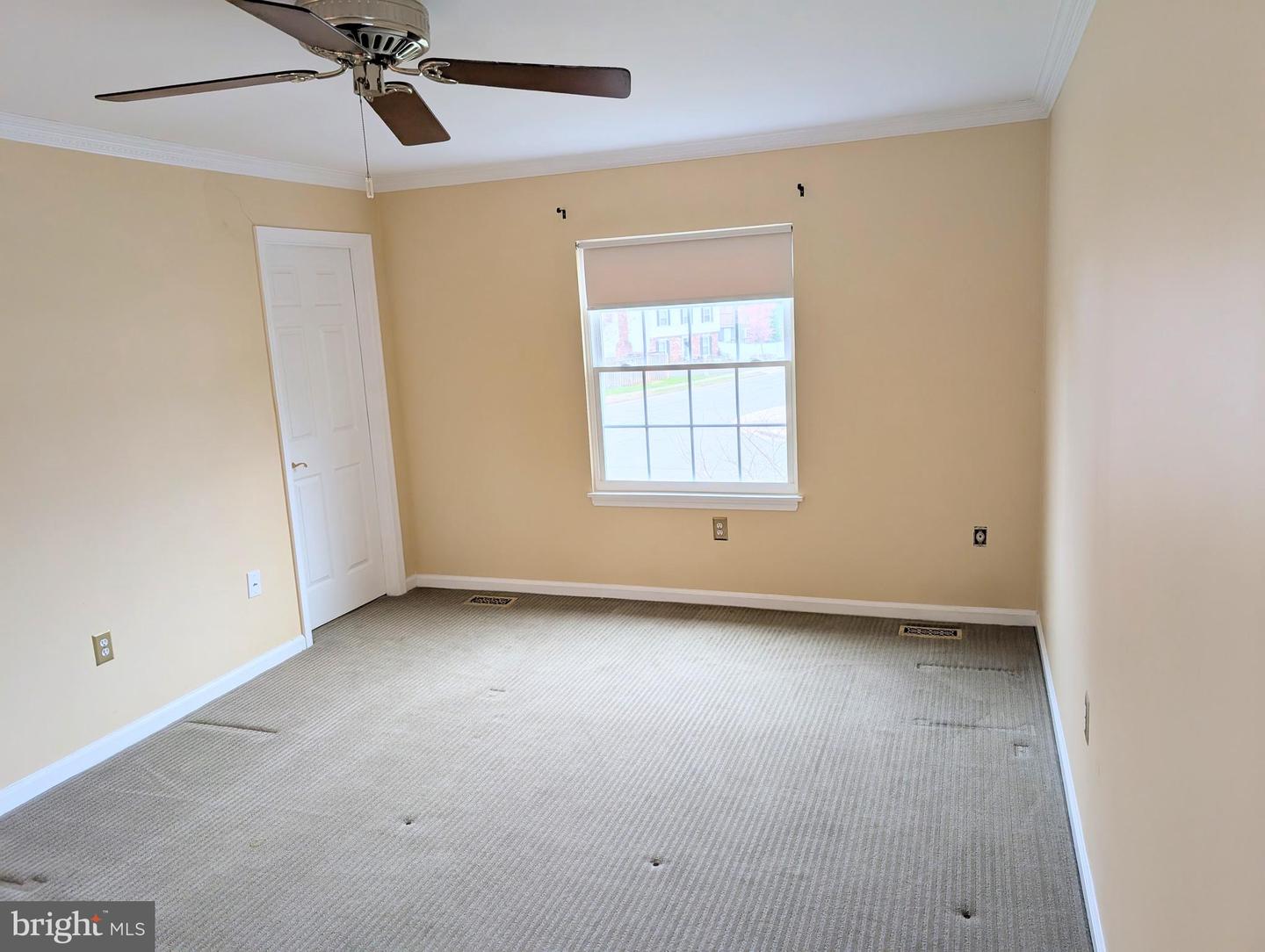 8866 OLDE MILL RUN, MANASSAS, Virginia 20110, 4 Bedrooms Bedrooms, ,2 BathroomsBathrooms,Residential,For sale,8866 OLDE MILL RUN,VAMN2008034 MLS # VAMN2008034