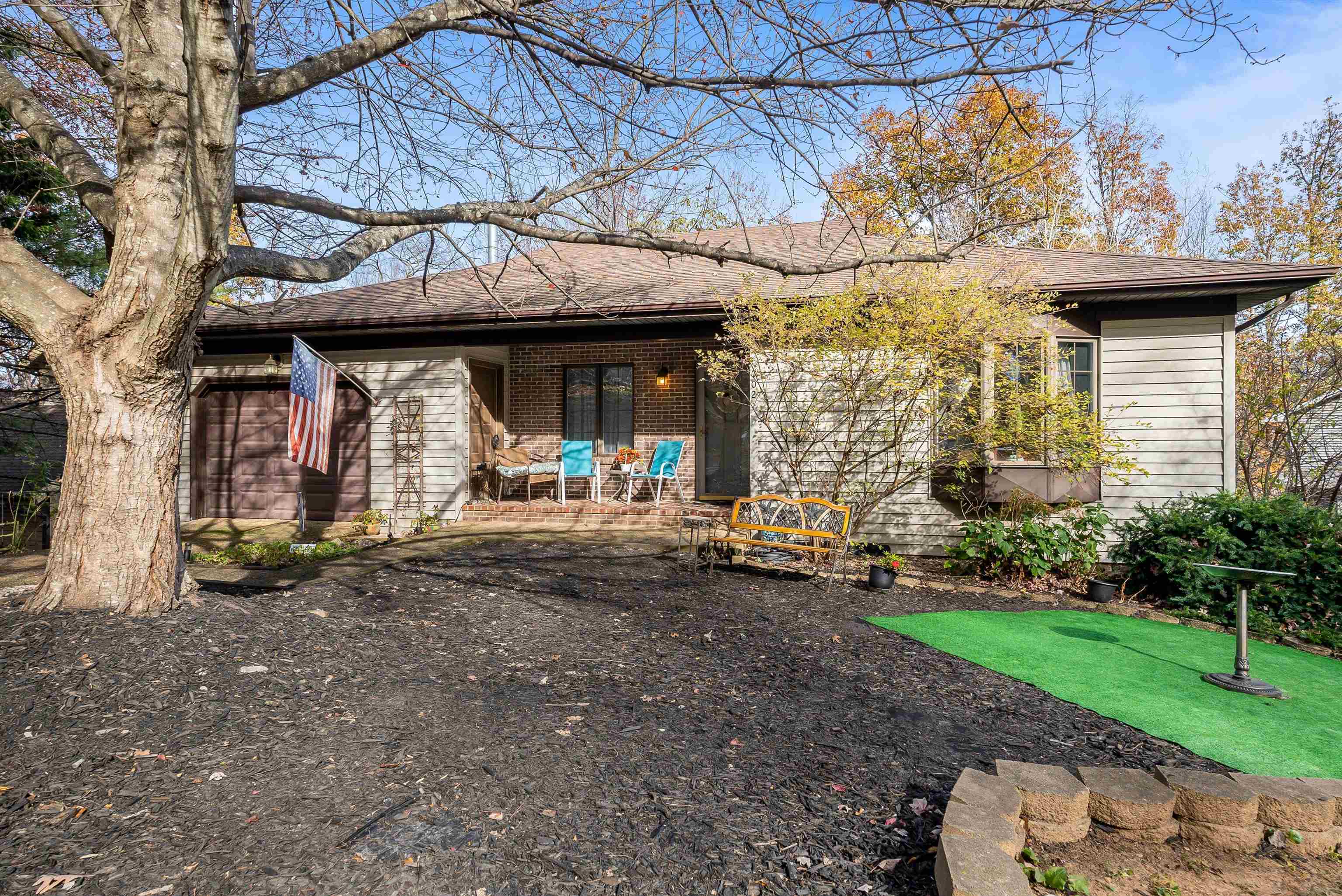 702 FLOWER DR, MCGAHEYSVILLE, Virginia 22840, 5 Bedrooms Bedrooms, ,2 BathroomsBathrooms,Residential,702 FLOWER DR,659383 MLS # 659383
