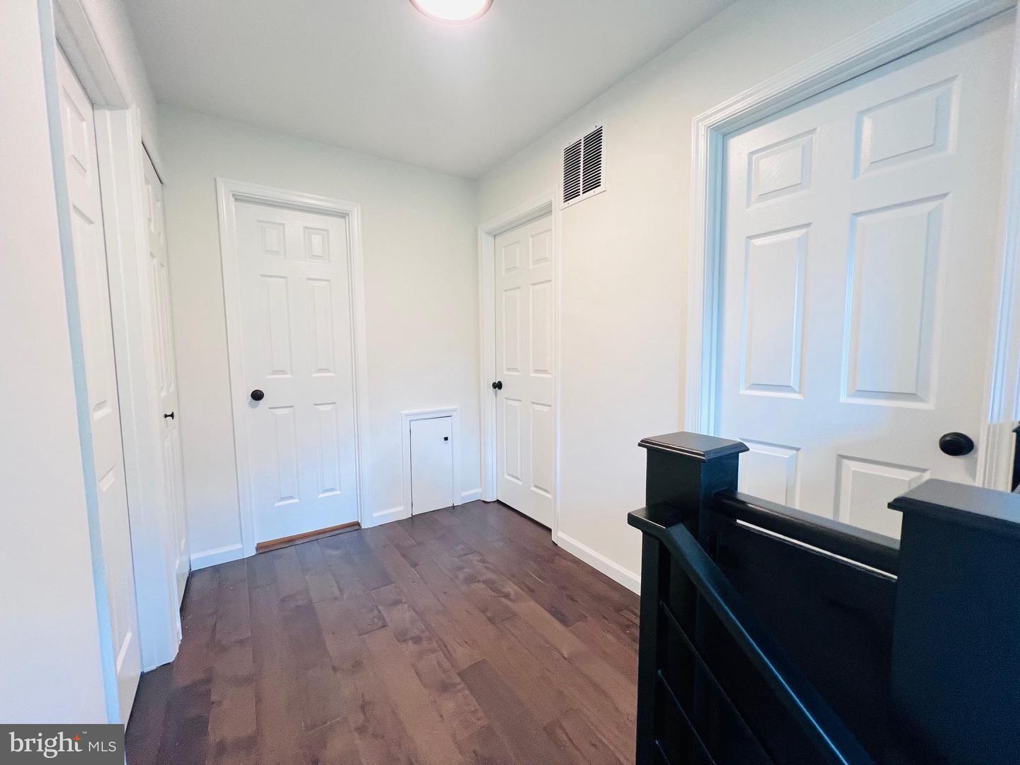5518 KENDRICK LN, BURKE, Virginia 22015, 4 Bedrooms Bedrooms, ,3 BathroomsBathrooms,Residential,For sale,5518 KENDRICK LN,VAFX2233486 MLS # VAFX2233486
