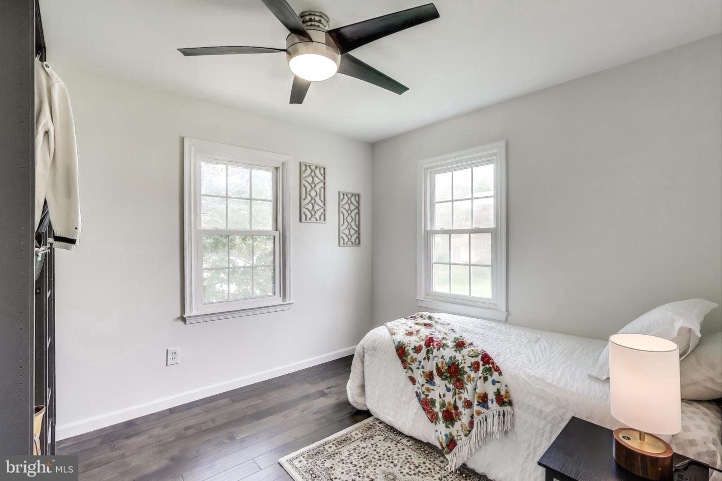 5518 KENDRICK LN, BURKE, Virginia 22015, 4 Bedrooms Bedrooms, ,3 BathroomsBathrooms,Residential,For sale,5518 KENDRICK LN,VAFX2233486 MLS # VAFX2233486