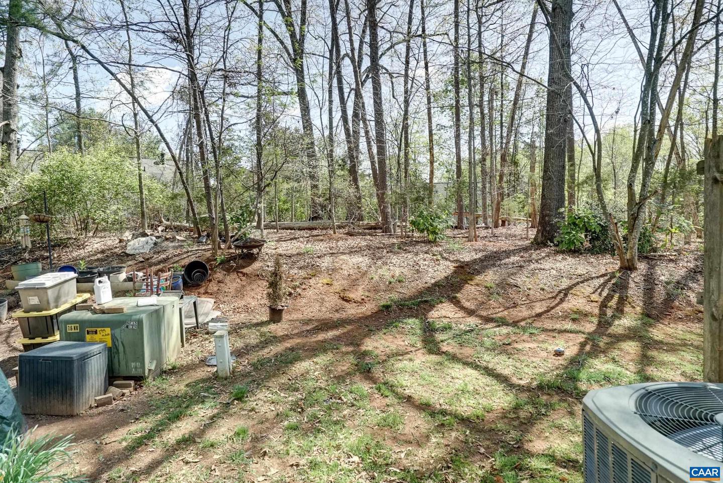 2735 GATEWOOD CIR, CHARLOTTESVILLE, Virginia 22911, 1 Bedroom Bedrooms, ,1 BathroomBathrooms,Residential,For sale,2735 GATEWOOD CIR,662944 MLS # 662944