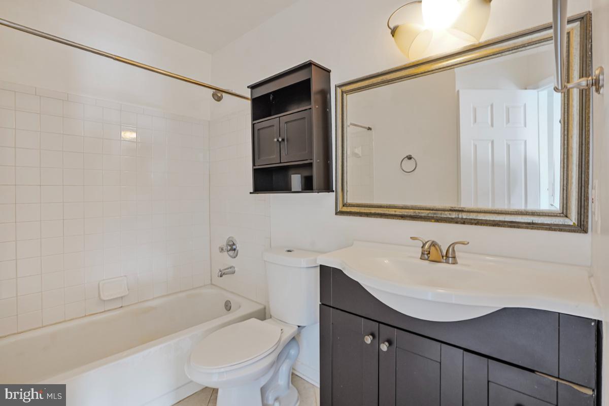 9403 ROBIN LEE CT, MANASSAS PARK, Virginia 20111, 4 Bedrooms Bedrooms, ,3 BathroomsBathrooms,Residential,For sale,9403 ROBIN LEE CT,VAMP2002970 MLS # VAMP2002970