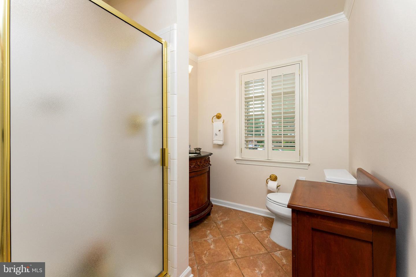 7223 VAN NESS CT, MCLEAN, Virginia 22101, 5 Bedrooms Bedrooms, ,3 BathroomsBathrooms,Residential,For sale,7223 VAN NESS CT,VAFX2232846 MLS # VAFX2232846