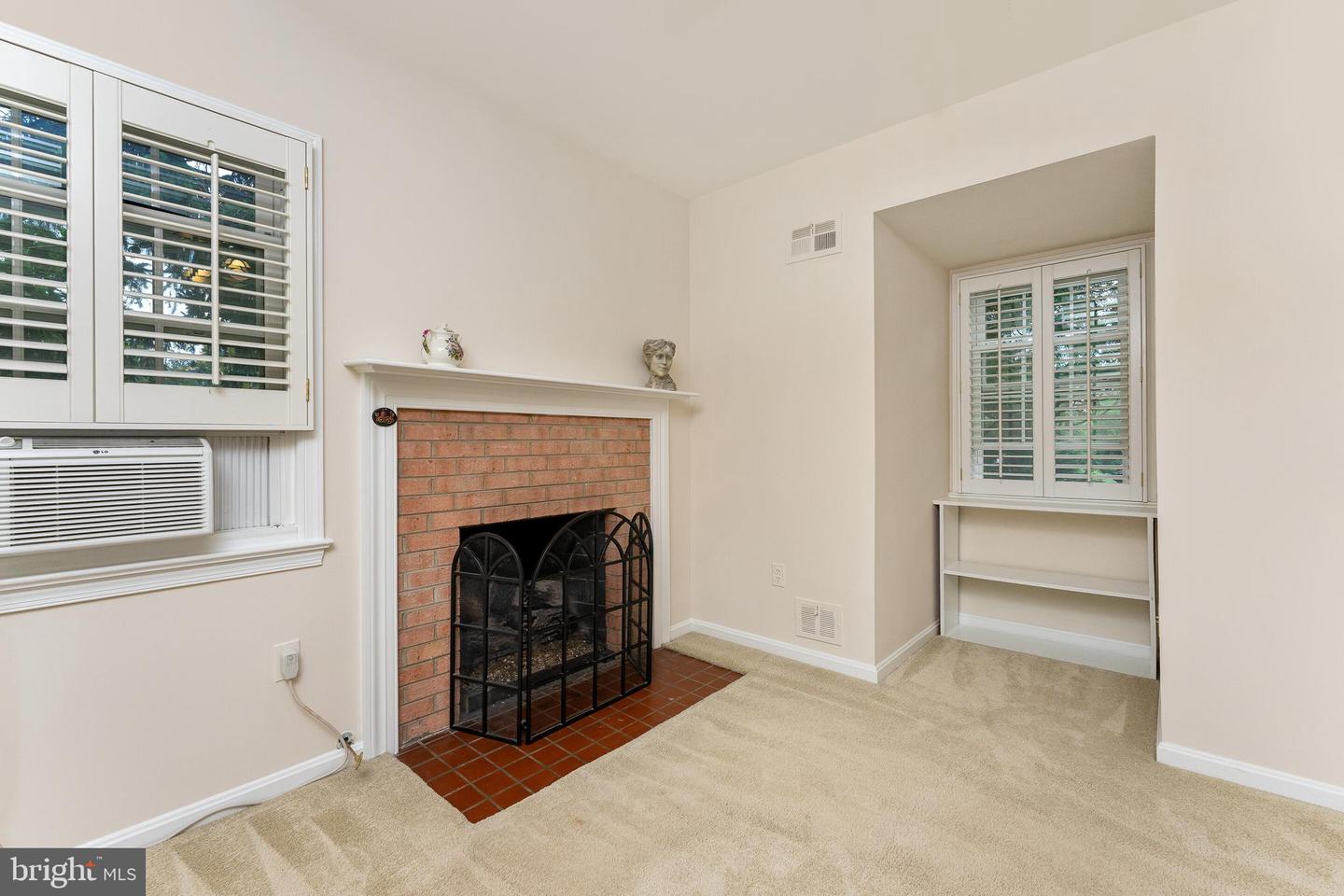7223 VAN NESS CT, MCLEAN, Virginia 22101, 5 Bedrooms Bedrooms, ,3 BathroomsBathrooms,Residential,For sale,7223 VAN NESS CT,VAFX2232846 MLS # VAFX2232846