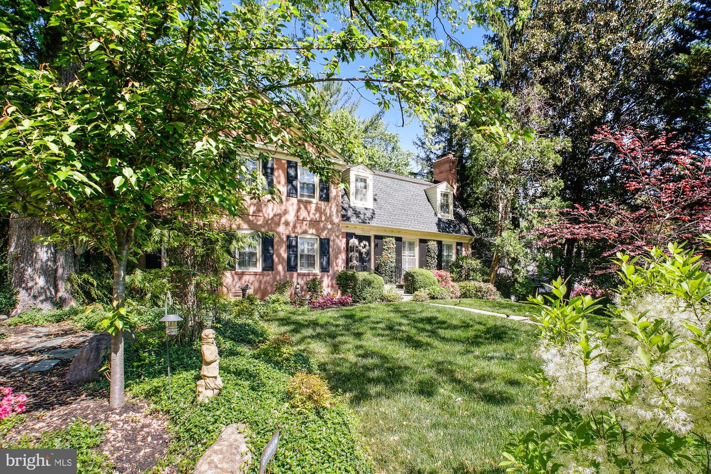 7223 VAN NESS CT, MCLEAN, Virginia 22101, 5 Bedrooms Bedrooms, ,3 BathroomsBathrooms,Residential,For sale,7223 VAN NESS CT,VAFX2232846 MLS # VAFX2232846