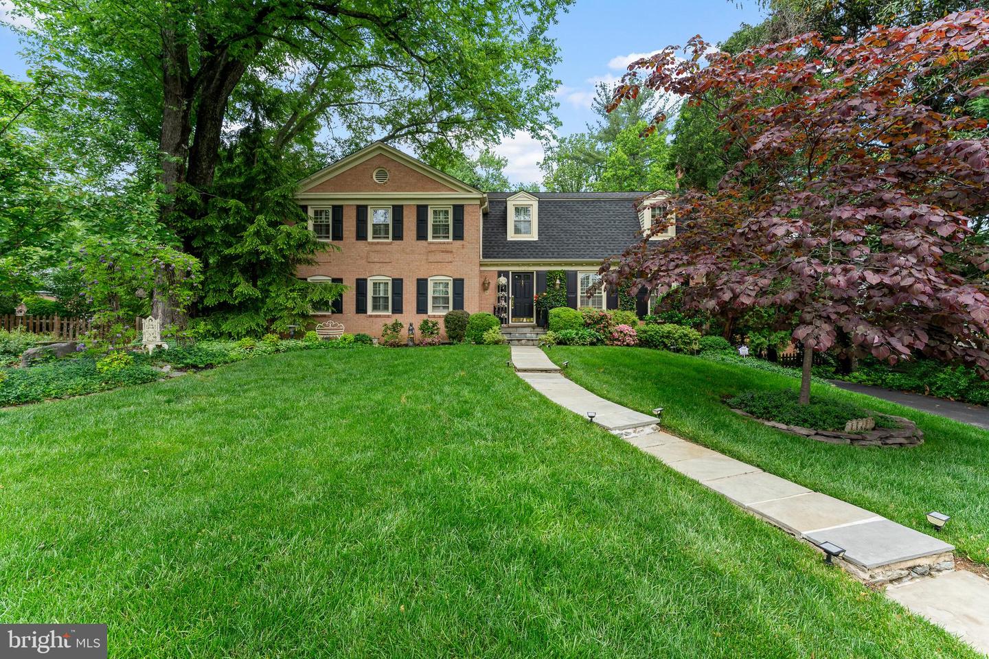 7223 VAN NESS CT, MCLEAN, Virginia 22101, 5 Bedrooms Bedrooms, ,3 BathroomsBathrooms,Residential,For sale,7223 VAN NESS CT,VAFX2232846 MLS # VAFX2232846