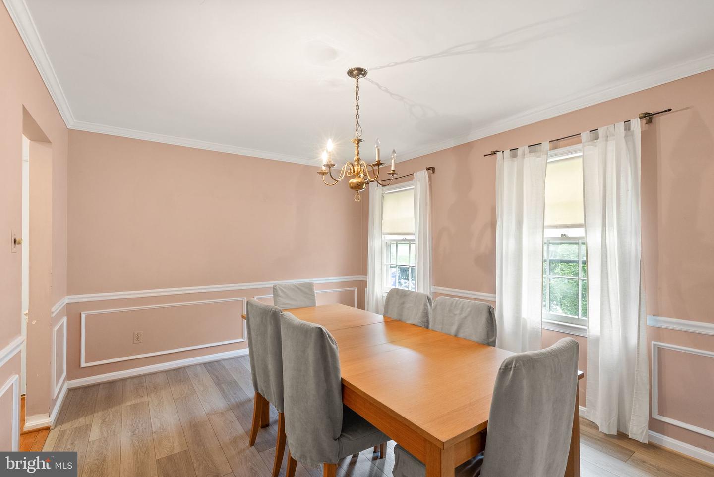 5023 MIGNONETTE CT, ANNANDALE, Virginia 22003, 4 Bedrooms Bedrooms, ,3 BathroomsBathrooms,Residential,For sale,5023 MIGNONETTE CT,VAFX2233148 MLS # VAFX2233148