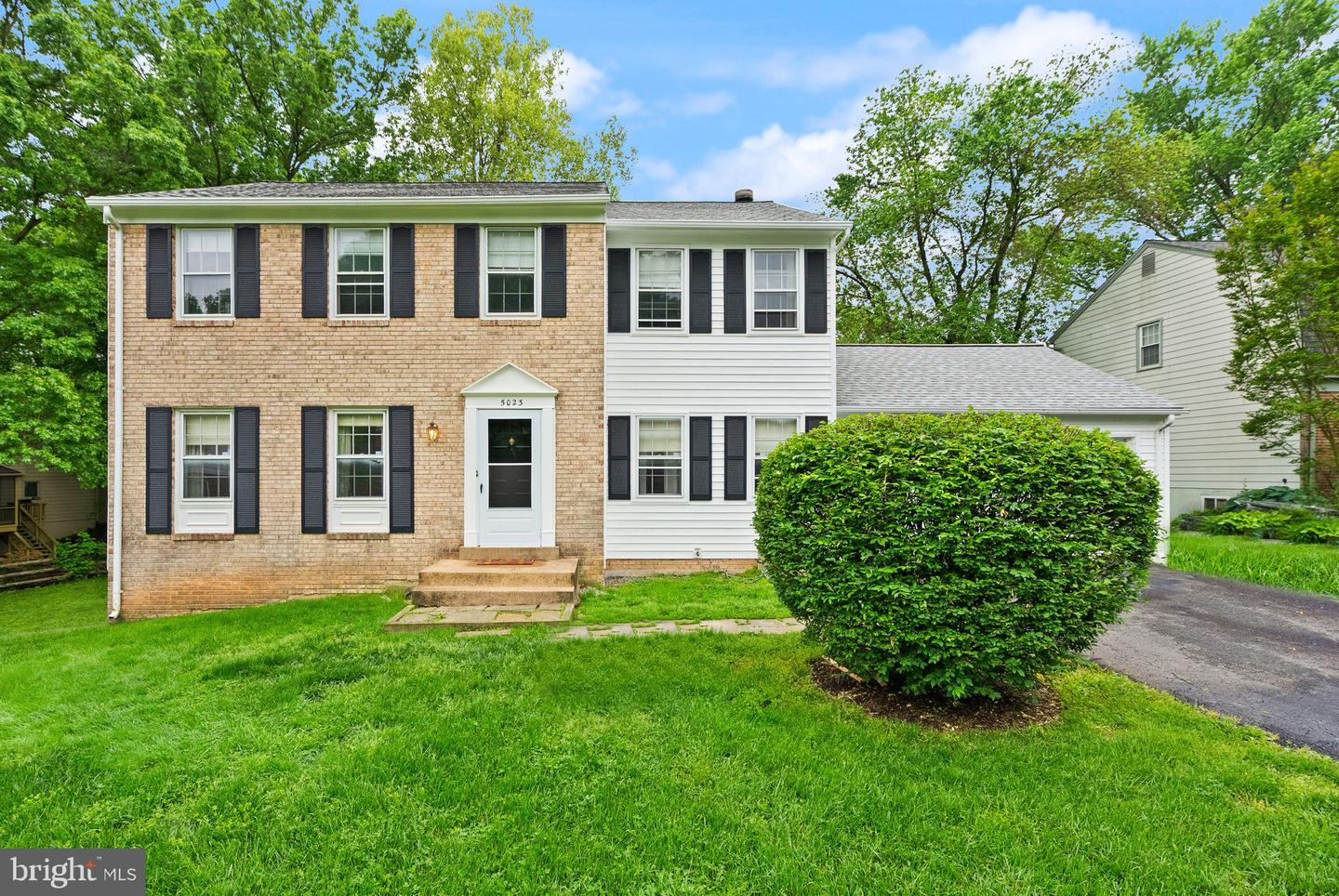 5023 MIGNONETTE CT, ANNANDALE, Virginia 22003, 4 Bedrooms Bedrooms, ,3 BathroomsBathrooms,Residential,For sale,5023 MIGNONETTE CT,VAFX2233148 MLS # VAFX2233148